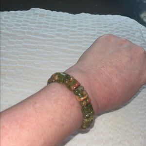 Unakyte Beaded Bracelet